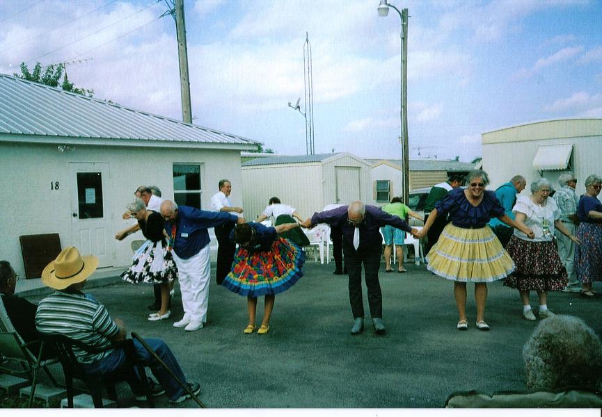 Picture of dancing at the picknic